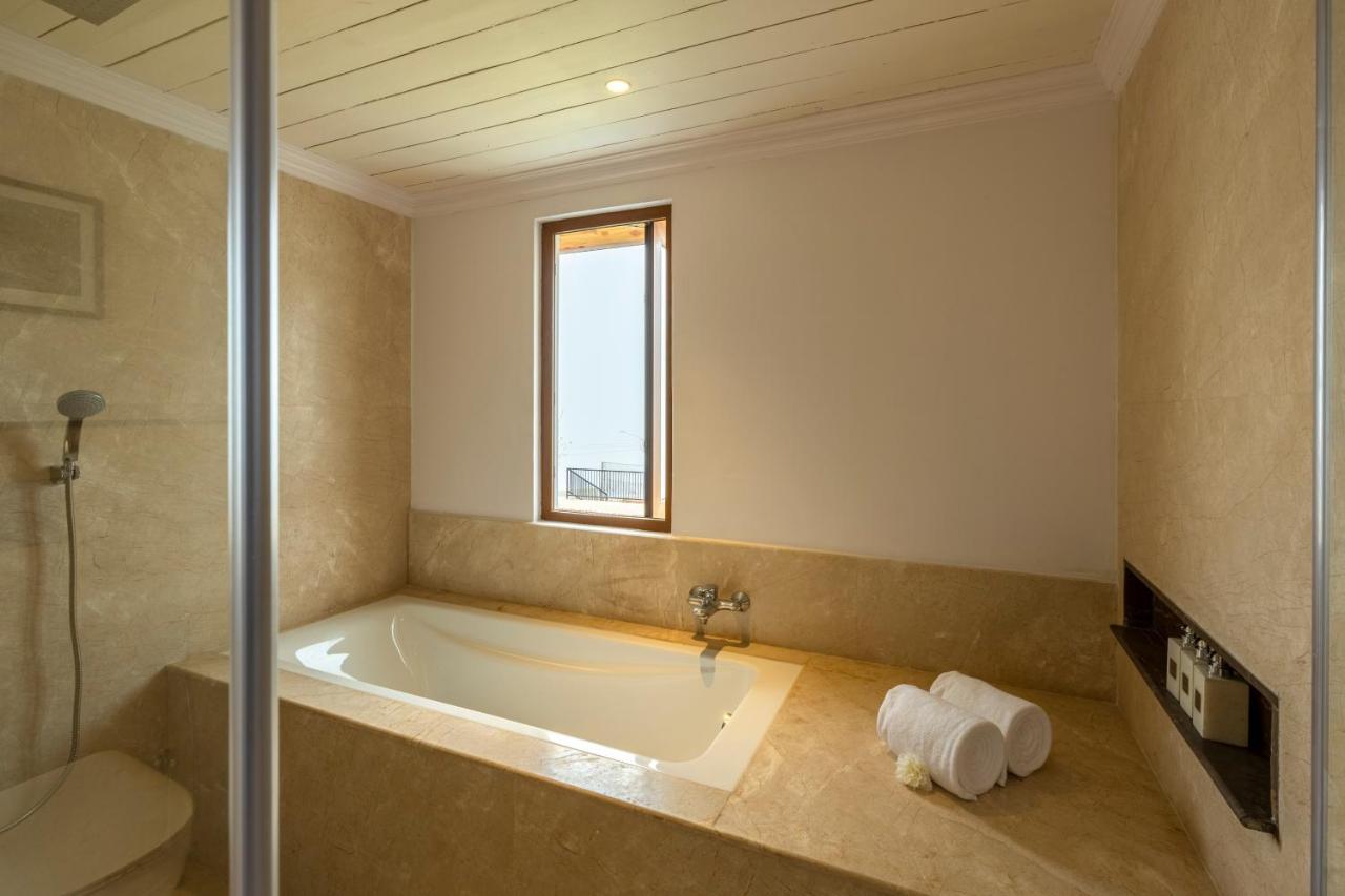Ama Stays & Trails Puttabong Cottage, Darjeeling Darjeeling  Bagian luar foto